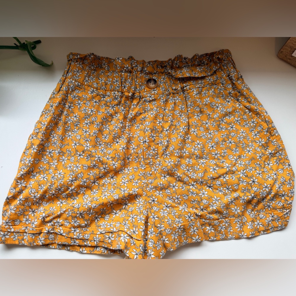 Topshop Yellow Floral High-Waist Women’s Shorts
